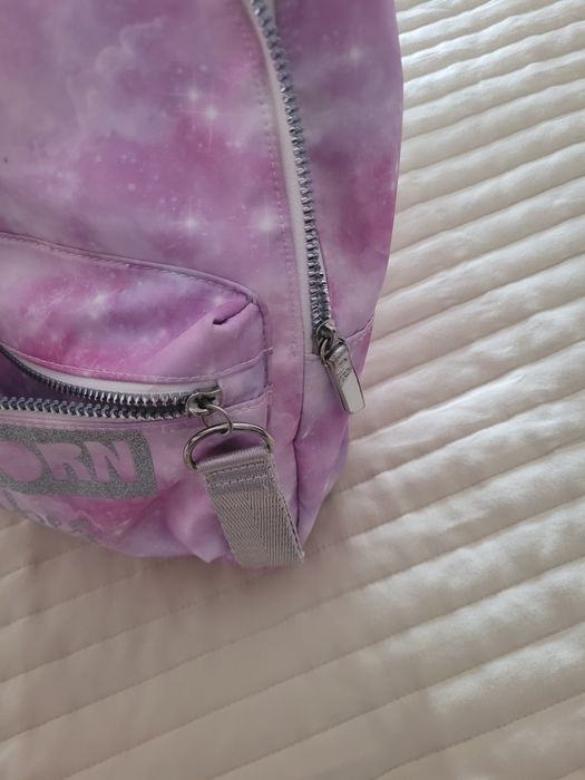 Mochila menina mala