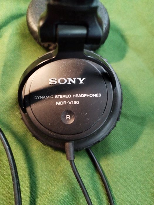 Retro słuchawki Sony