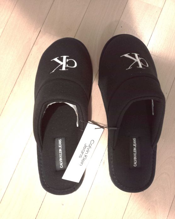 Calvin Klein Pantofle kapcie 40
