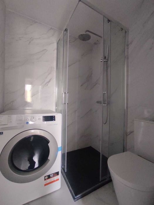 Apartamento com Entrada Independente ao Amial – Porto