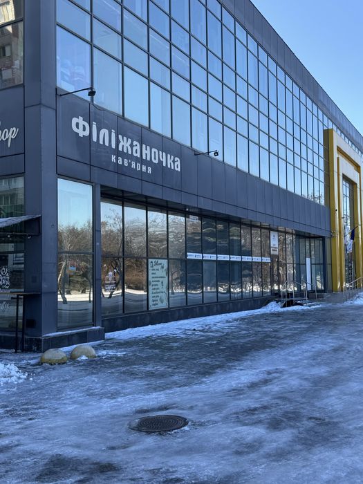 Оренда приміщення, 180 м.кв, меблі, ремонт, вільне планування, центр