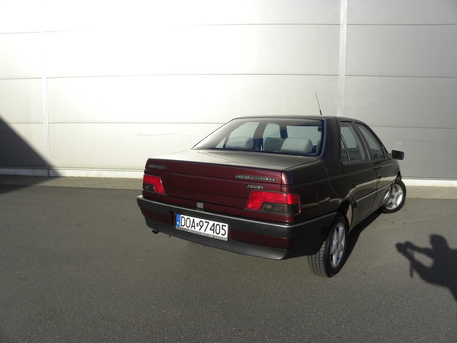 Peugeot 405