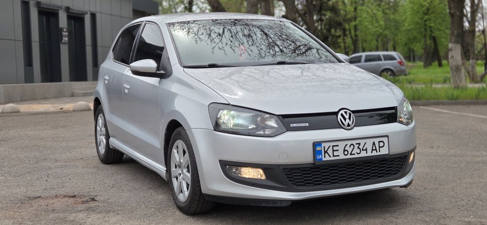 Volkswagen Polo 2012 год
