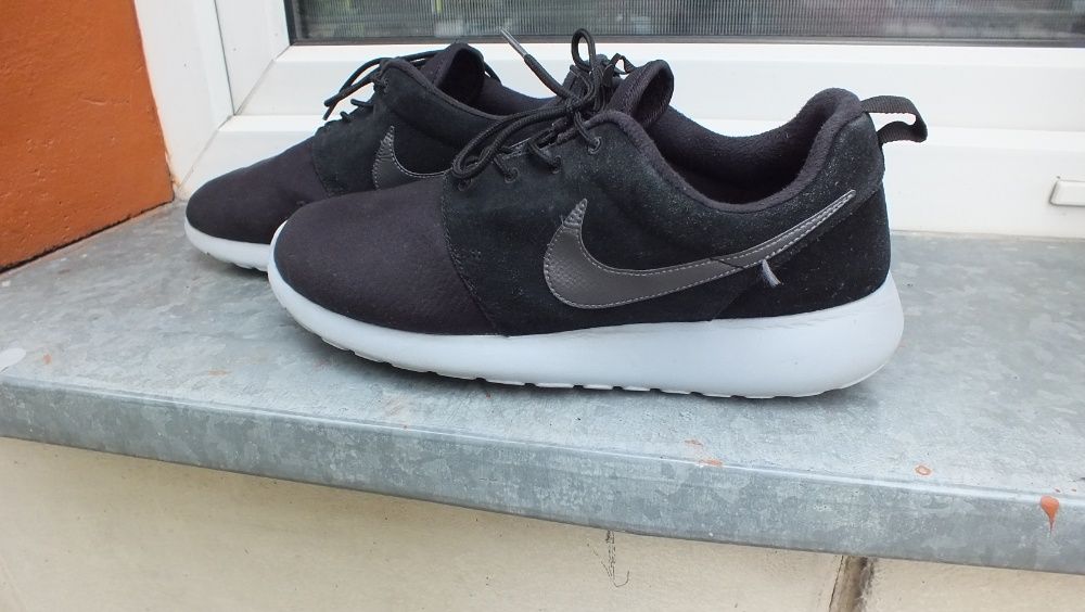 Super buty sportowe marki Nike w roz 46