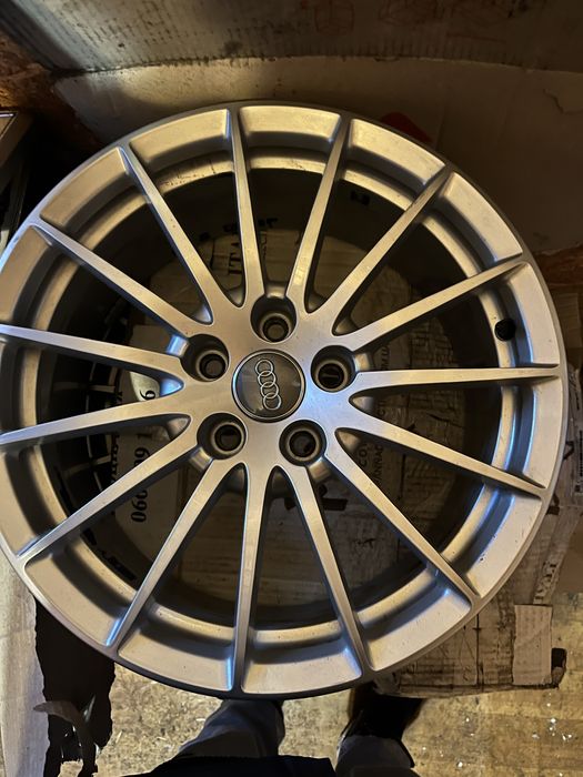 Оригінальні диски AUDI S-line R17