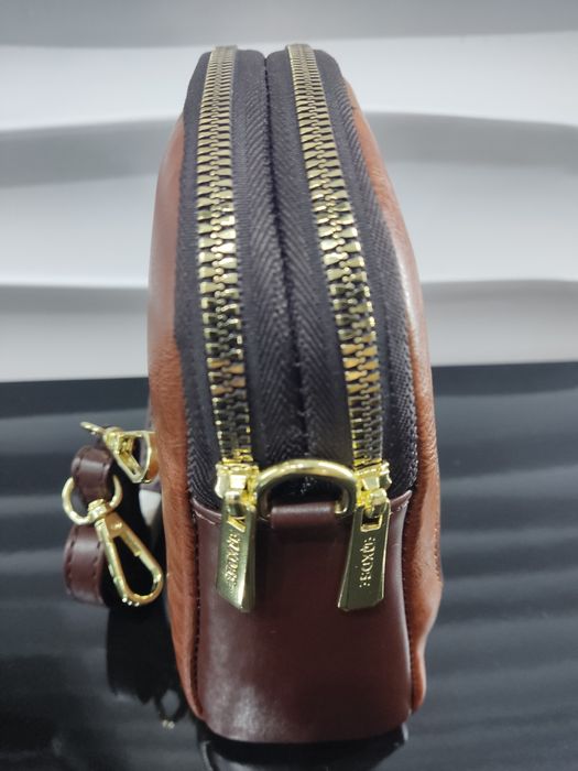 Torebka damska "listonoszka"