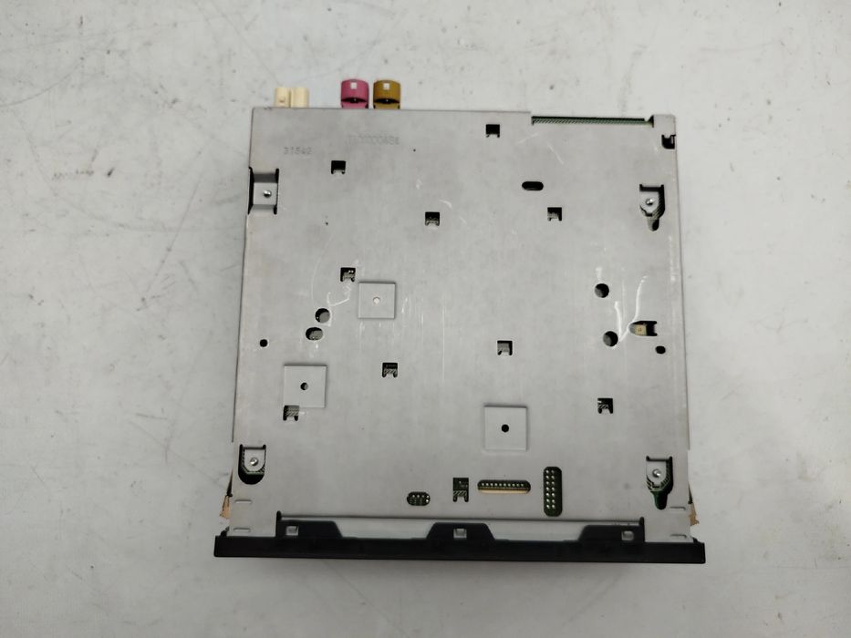 Rádio / auto-rádio VOLKSWAGEN Golf VII (5G1, BQ1, BE1, BE2)