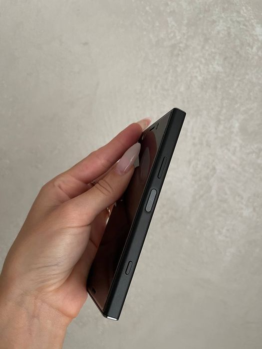 Смартфон Sony Xperia XZ1 Compact SO-02K 4/32 Gb 1Sim+microSD