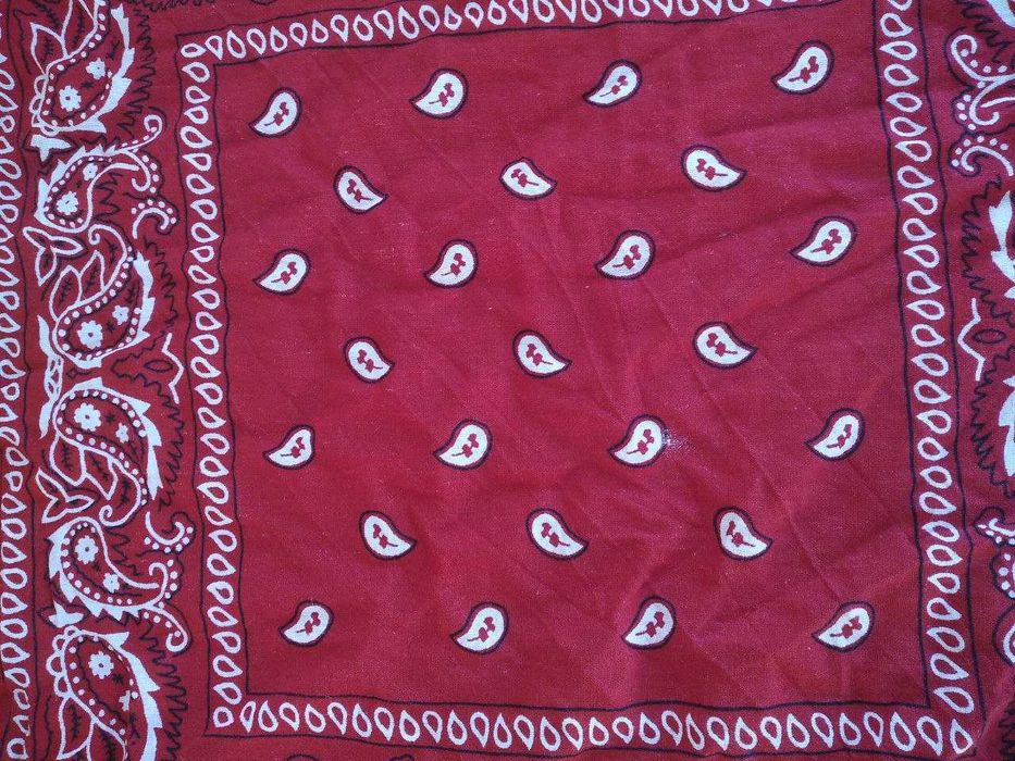 БЕСПЛАТНАЯ ДОСТАВКА! Бандана красная ковбойская (унисекс)