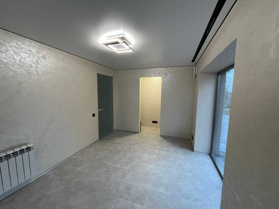 Продам 2-кімн квартиру по вул. Незалежності