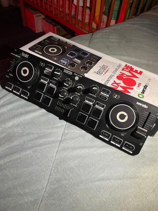 Mini mesa DJ hercules