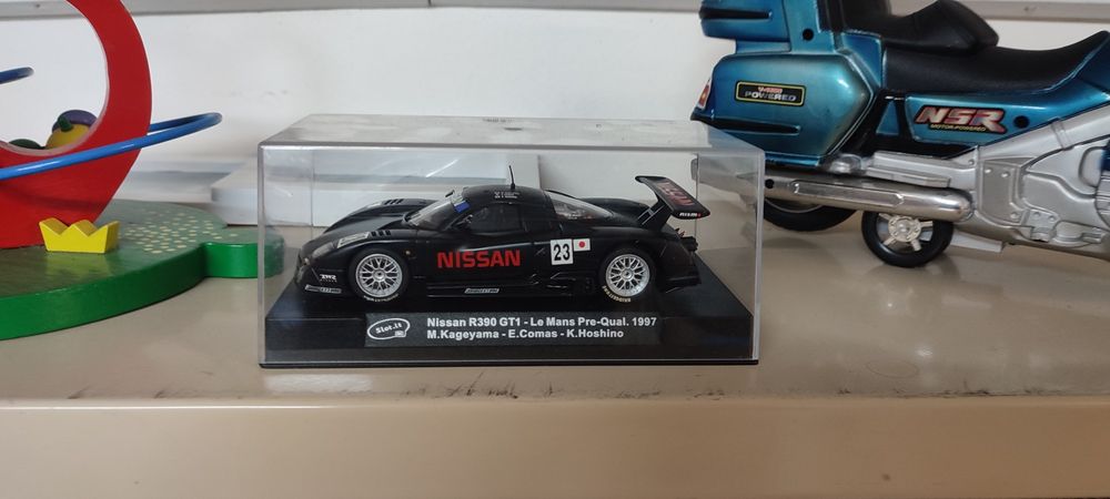 Nissan - R390 GT1 3.5L turbo n 23 pre-qualifications 24h le mans 1997