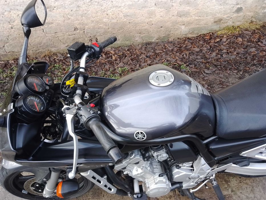 Yamaha FZ 1000 Fazer 06r.