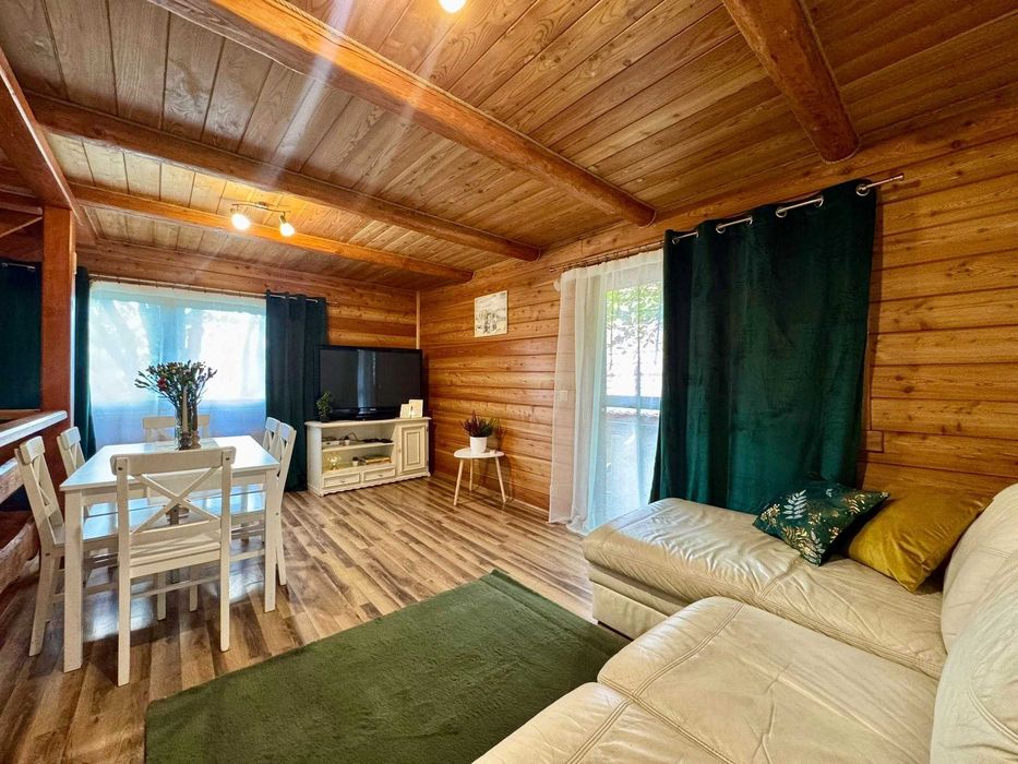 Drewniany domek  /sauna/balia