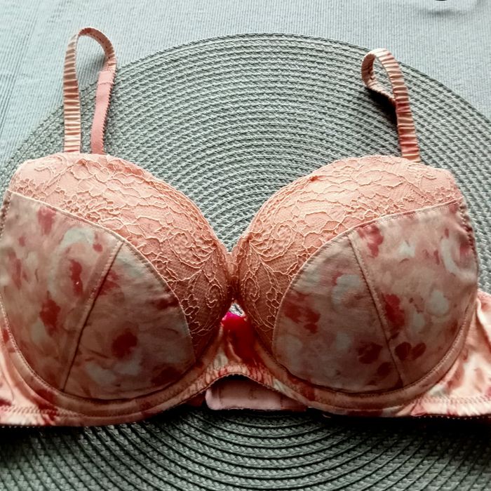 Biustonosz Gossard 65D