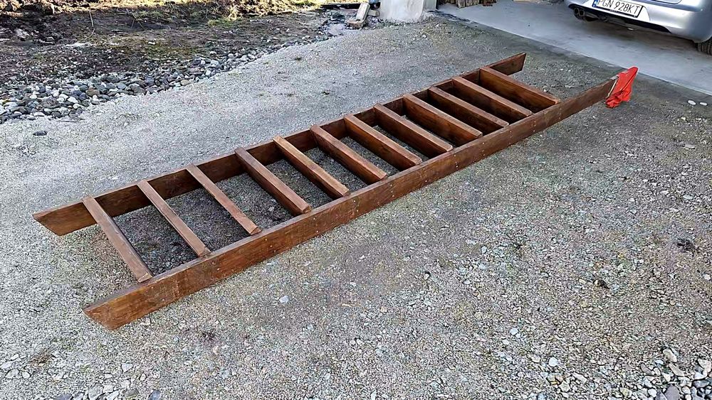 Porządne schody  budowlane drabina