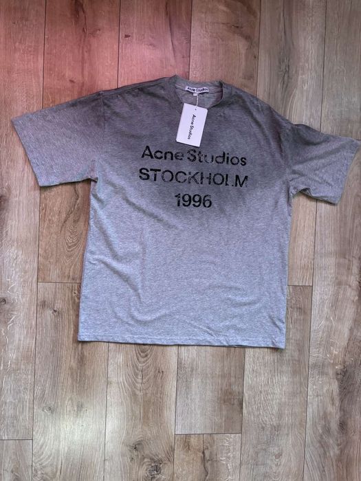 Футболка Acne Studios архівна  розміру M в стилі Y2k sk8 opium