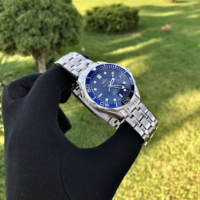 Omega Seamaster 007