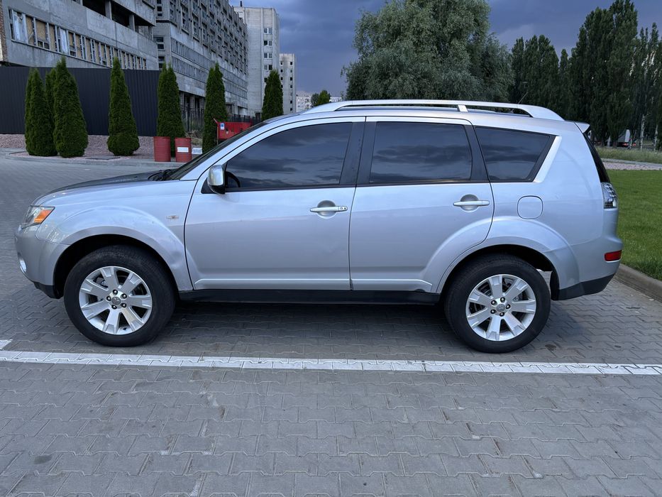 Mitsubishi Outlander 2.0 ТДІ