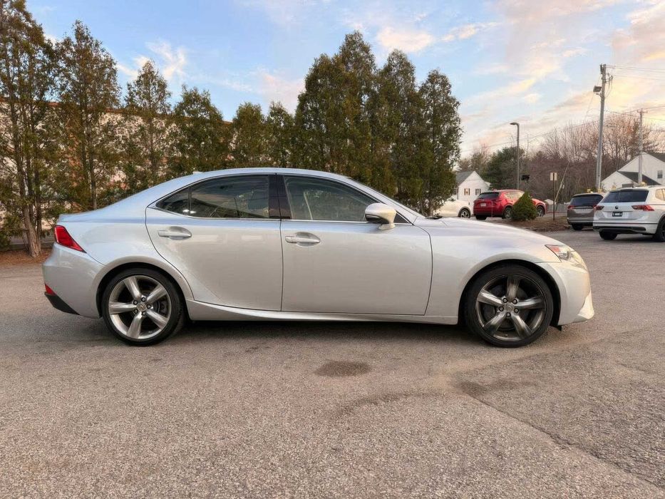 Lexus IS 350      2015