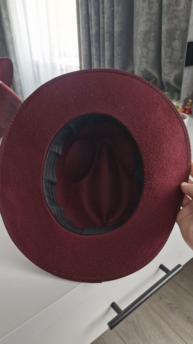 Капелюх фетровий