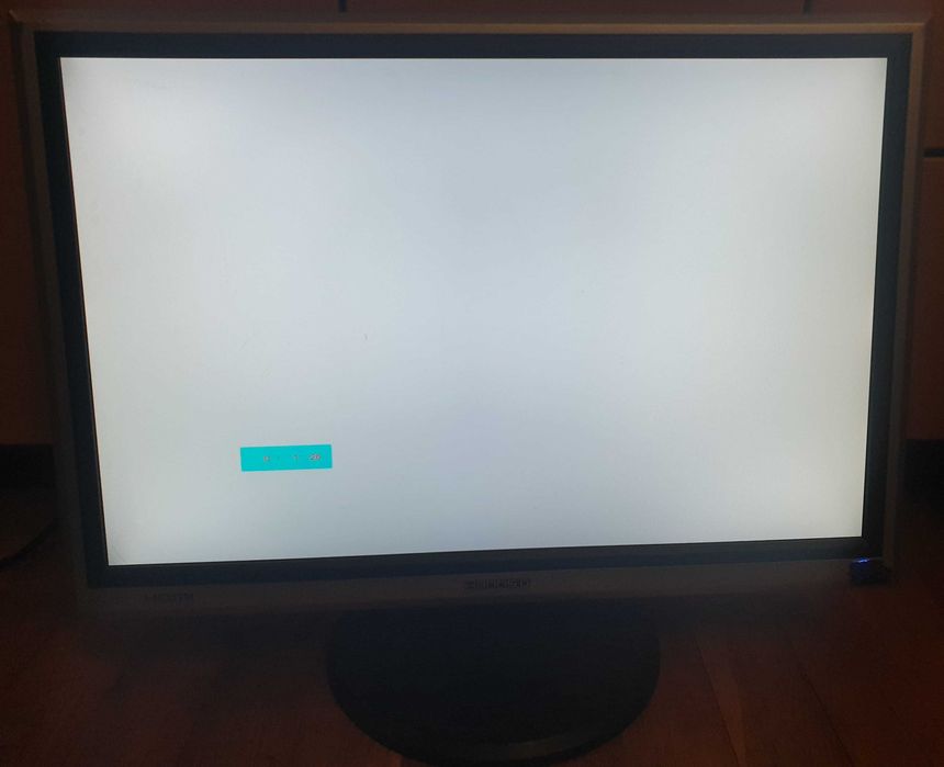 Монітор Hanns-G HG216 22” в гарному стані. Повністю робочий