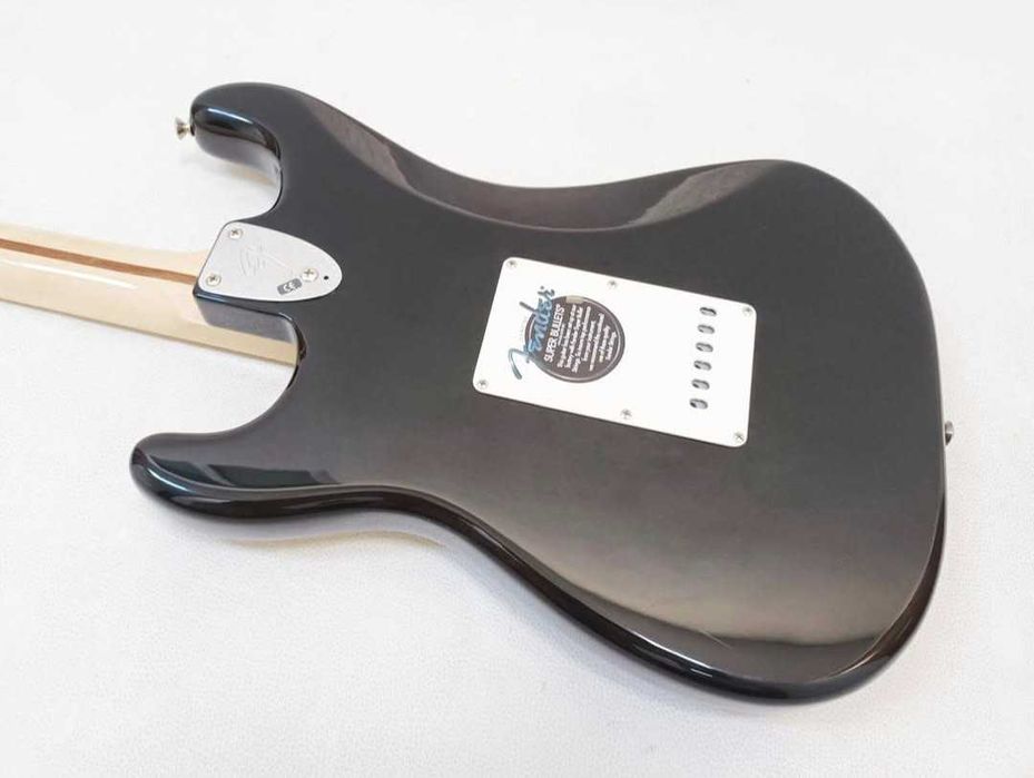 Fender Stratocaster American Vintage AVRI 70'S Nova