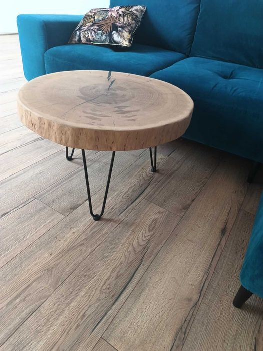 Stolik kawowy z plastra dębu ręcznie wykonany, Meble salonowe