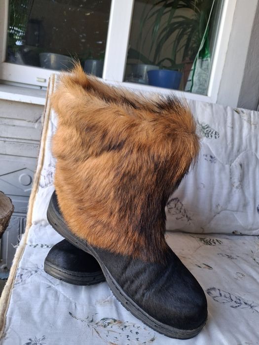 Чоловічі унти(вовк-поні).