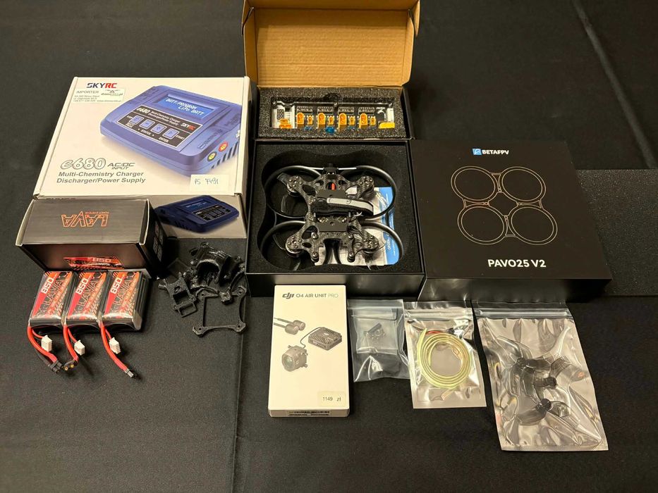 Dron Pavo25 V2 BETAFPV PNP + DJI O4 Pro Unit zestaw