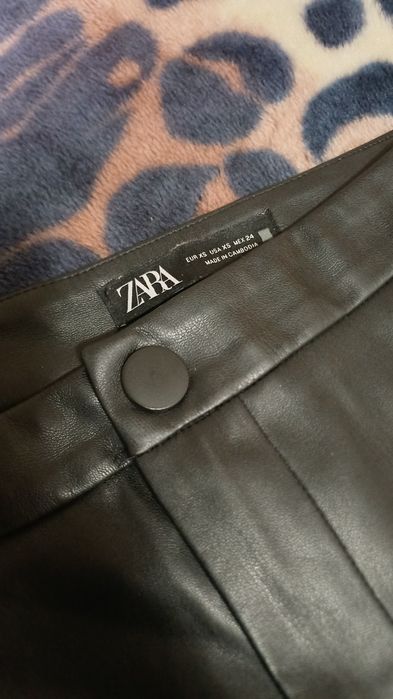 Шкіряні штани легінси лосіни zara