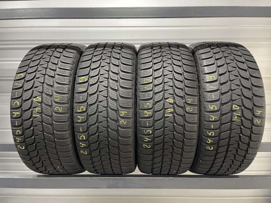Зимові шини 245/45r19 Bridgestone. Ціна 3500грн/шт.