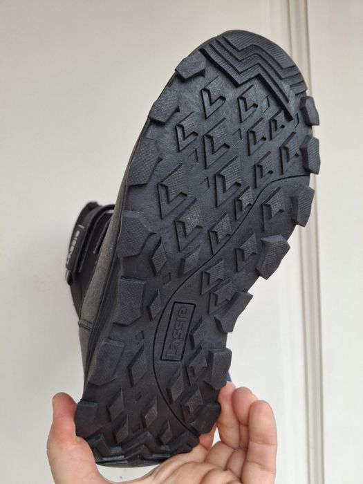 Теплі зимові чоботи для хлопчика. Lassie 37