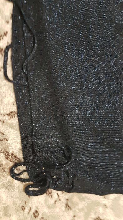 Bluzka z błyszczącą nitką