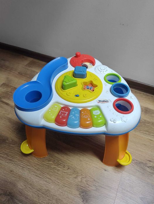 Stoliczek edukacyjny winfun