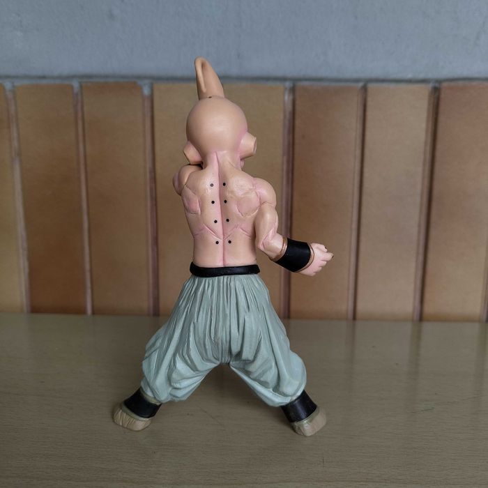 Figura Majin Boo Dragon Ball