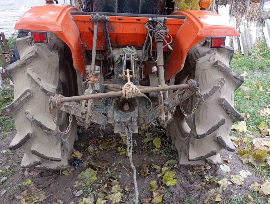 Продам трактор хіномото