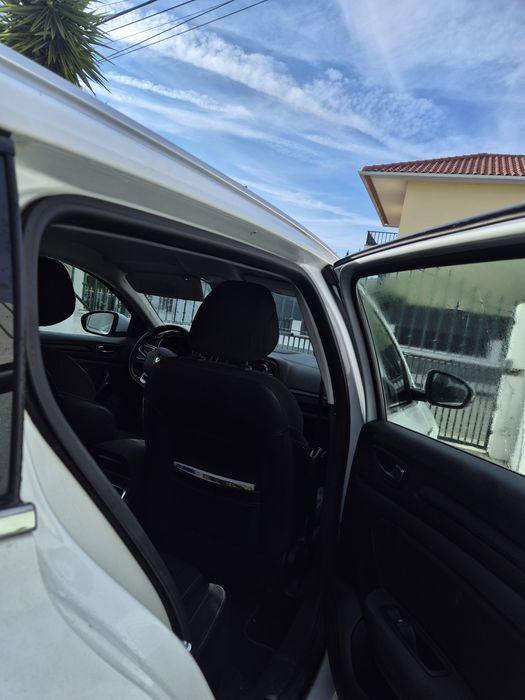Renault Mégane Sport Tourer — fotografia 10