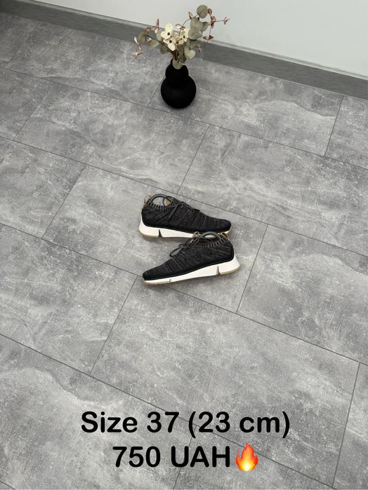 Кросівки Clarks Trigenic Knit