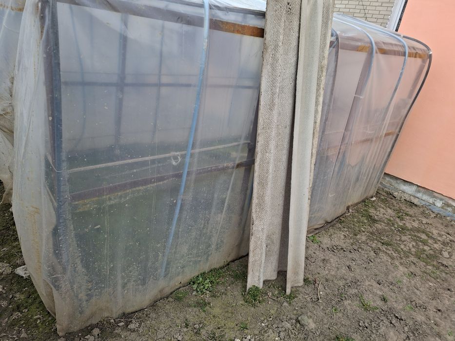 Продам парник  3.30 на 2.20
