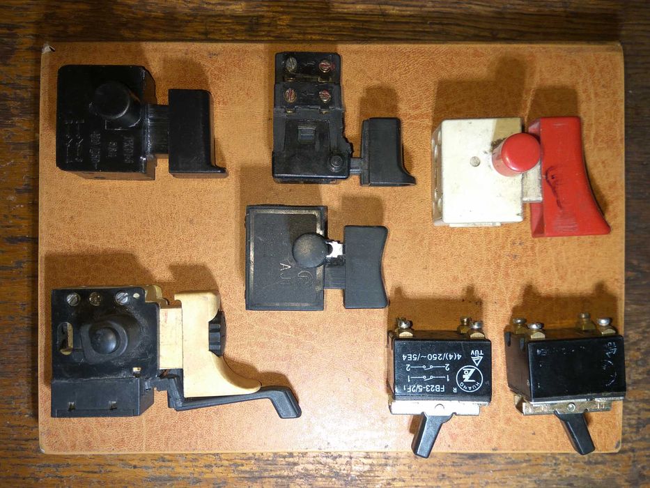 Кнопка для дрели болгарки перфоратора пилы выключатель.