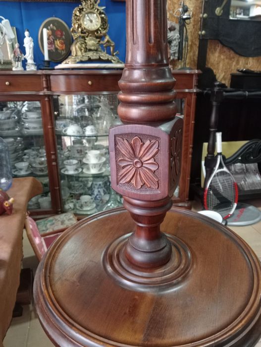 Floor Lamp Made of Solid Wood430538734867599361