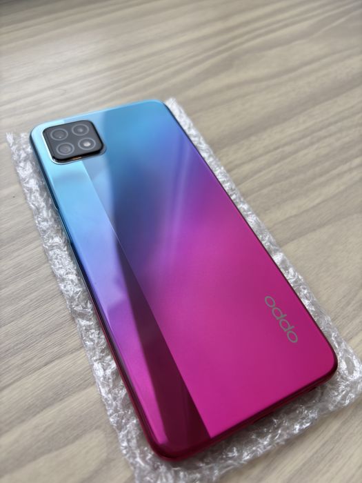 Oppo A73 4/128 новий без торга!