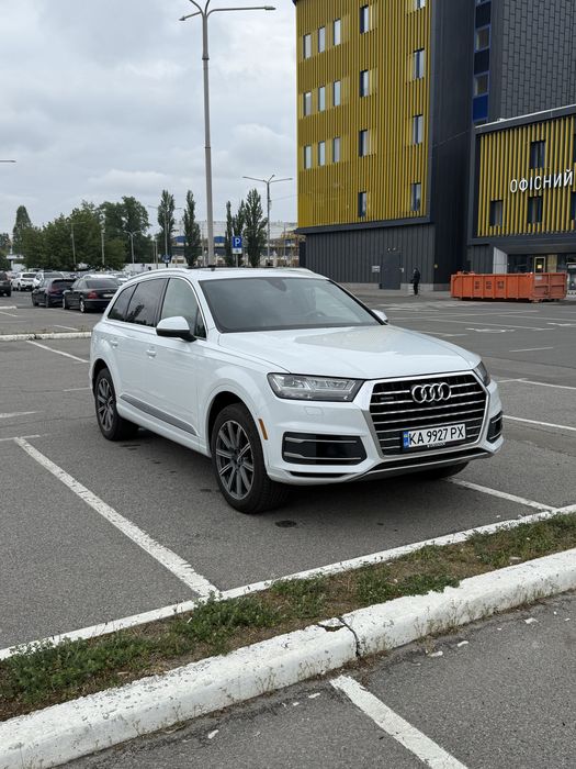 Audi Q7 premium plus