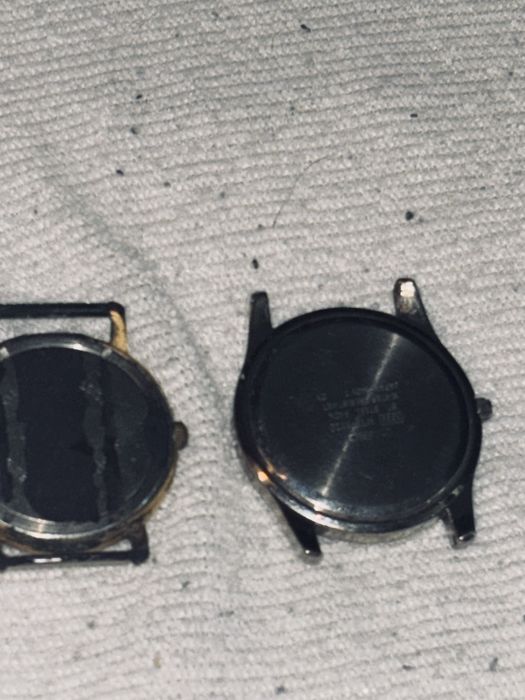 2 zegarki casio i ruski