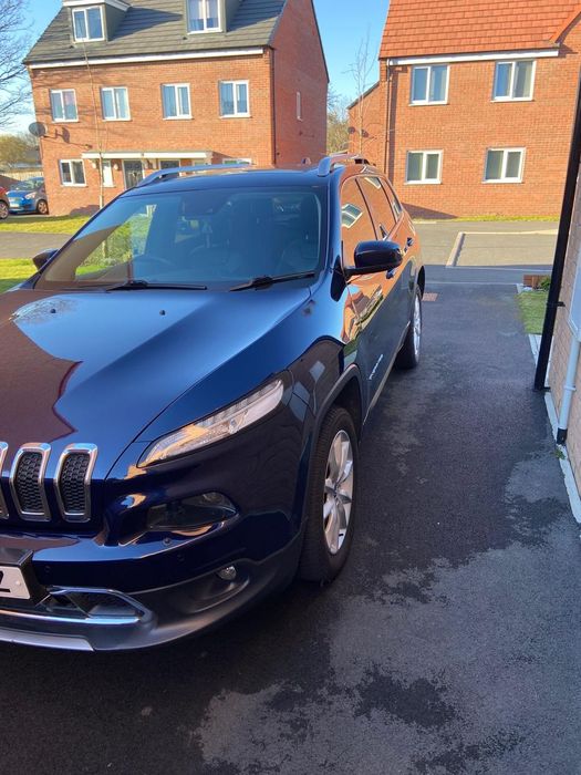 Jeep Cherokee Jeep Cherokee 4x4 | Bogata wersja | 4 nowe opony |