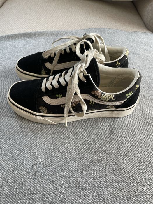 Tramki Vans r. 36,5