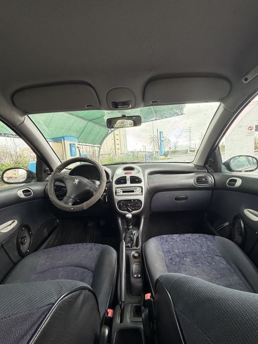Pegeut 206  1.1 gasolina