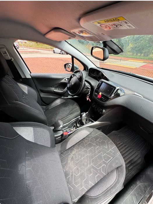 Peugeot 2008 1.6 style