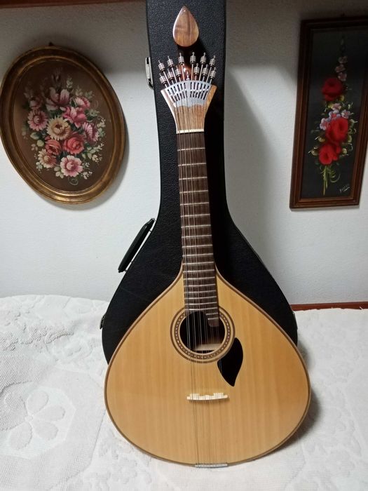 Guitarra de Coimbra